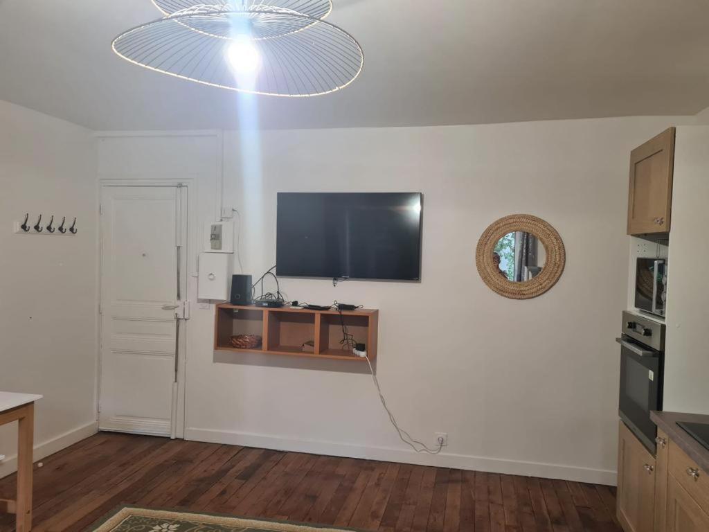 Ouen 45m2 Apartment *